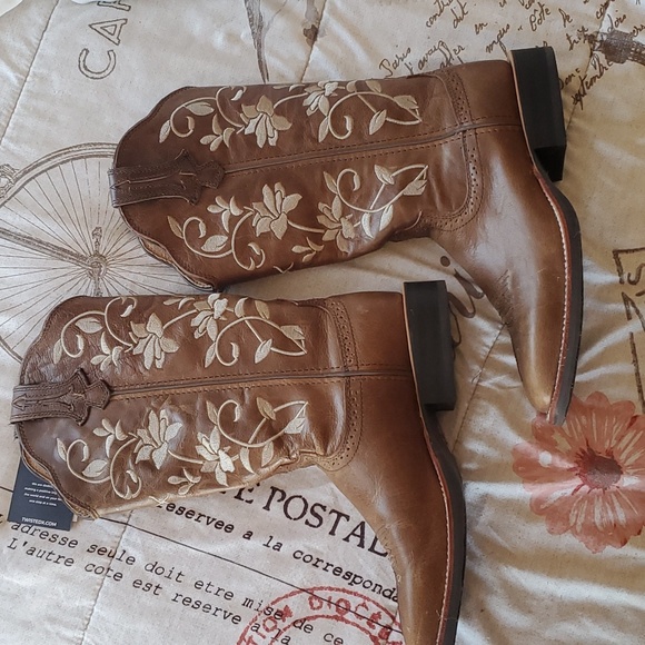 Twisted X boots 8.5B - Picture 4 of 9